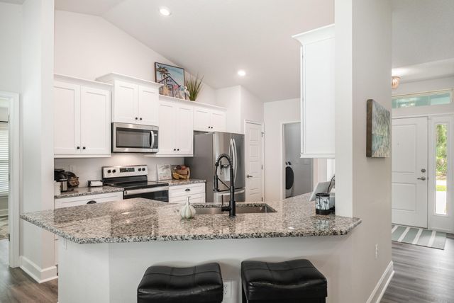 1486 Harper Boulevard SW, Palm Bay, FL 32908