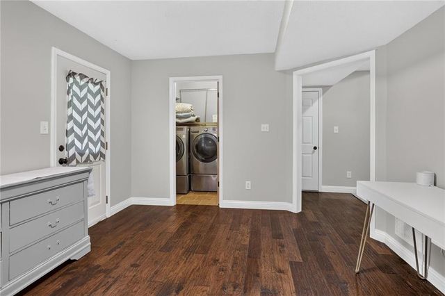 10307 NW 85th Court, Kansas City, MO 64153