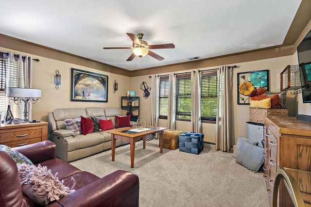 15410 Leclaire Avenue, Oak Forest, IL 60452