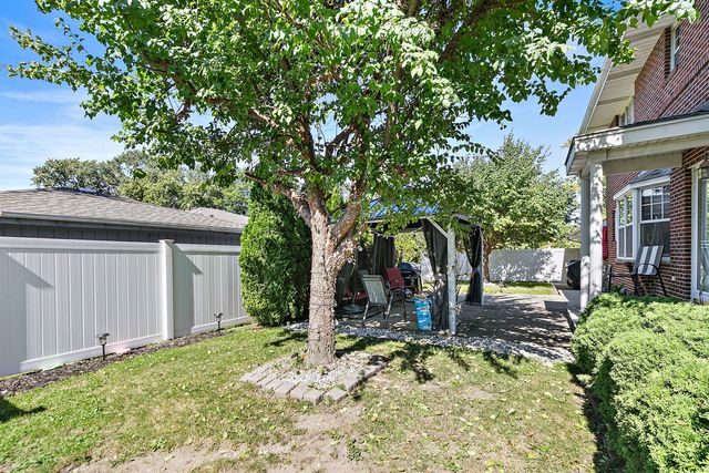 15410 Leclaire Avenue, Oak Forest, IL 60452