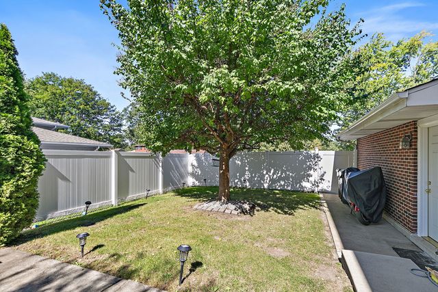 15410 Leclaire Avenue, Oak Forest, IL 60452