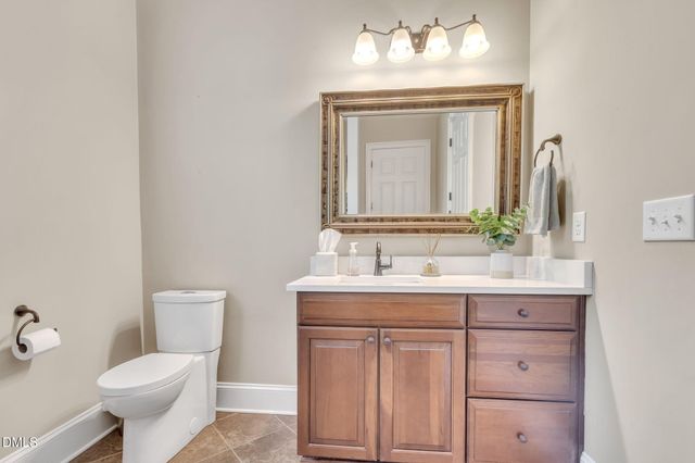 6041 Mentmore Place, Cary, NC 27519