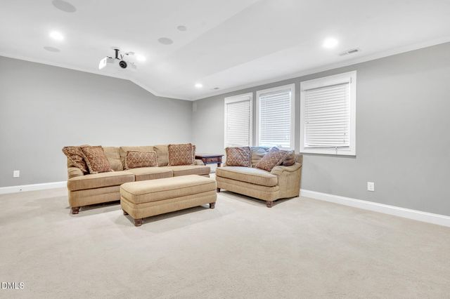 6041 Mentmore Place, Cary, NC 27519