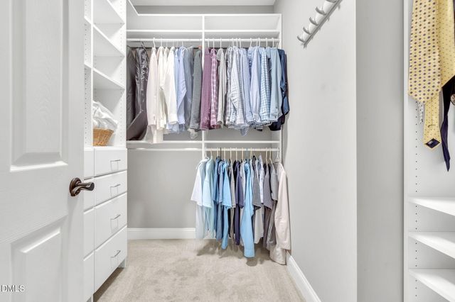 6041 Mentmore Place, Cary, NC 27519