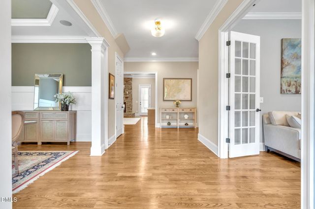 6041 Mentmore Place, Cary, NC 27519