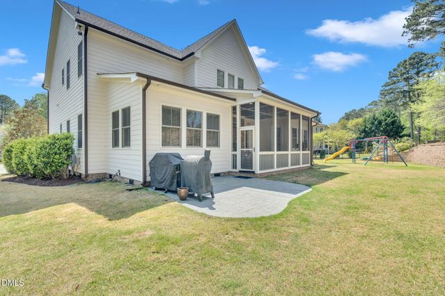 6041 Mentmore Place, Cary, NC 27519