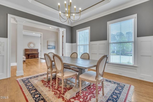 6041 Mentmore Place, Cary, NC 27519