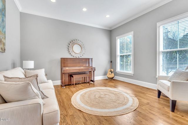 6041 Mentmore Place, Cary, NC 27519