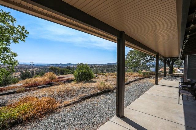 16177 Laurie Ann Lane, Redding, CA 96001