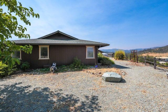 16177 Laurie Ann Lane, Redding, CA 96001