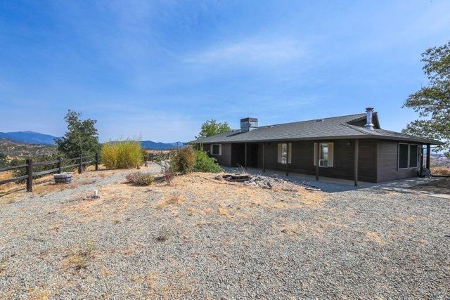 16177 Laurie Ann Lane, Redding, CA 96001