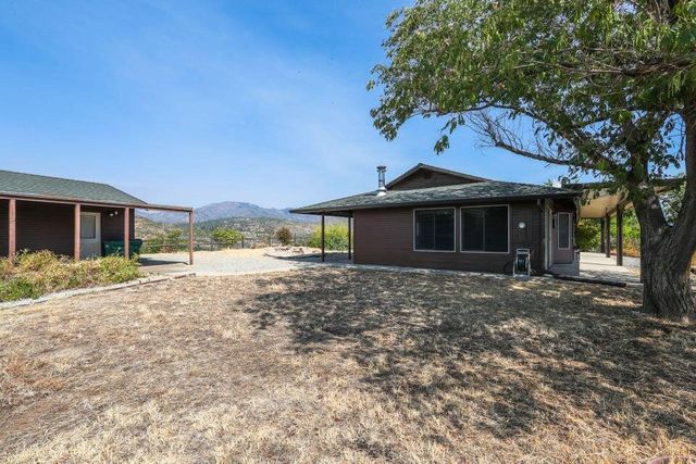 16177 Laurie Ann Lane, Redding, CA 96001