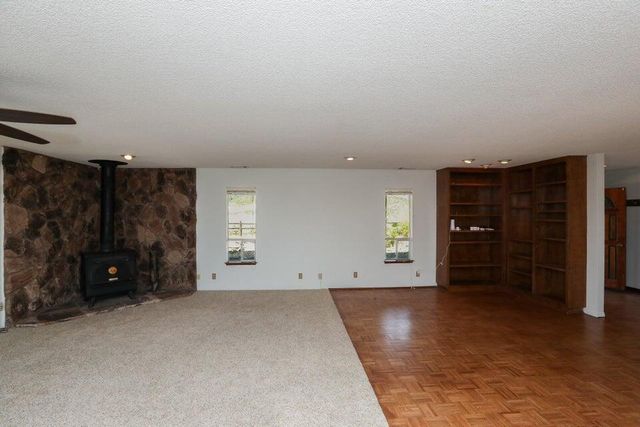 16177 Laurie Ann Lane, Redding, CA 96001