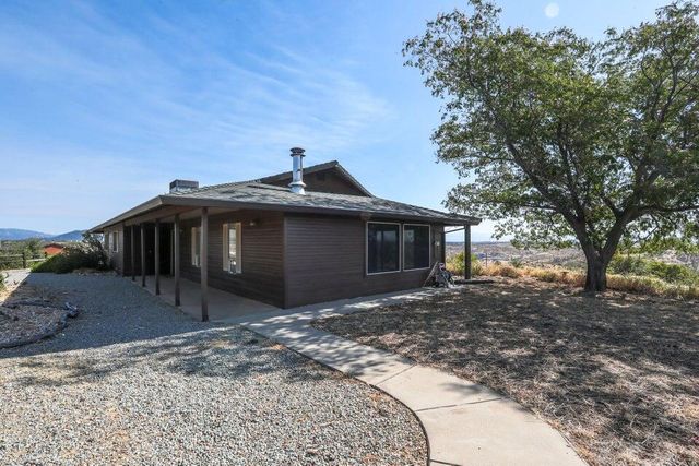 16177 Laurie Ann Lane, Redding, CA 96001