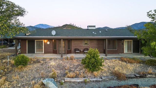 16177 Laurie Ann Lane, Redding, CA 96001