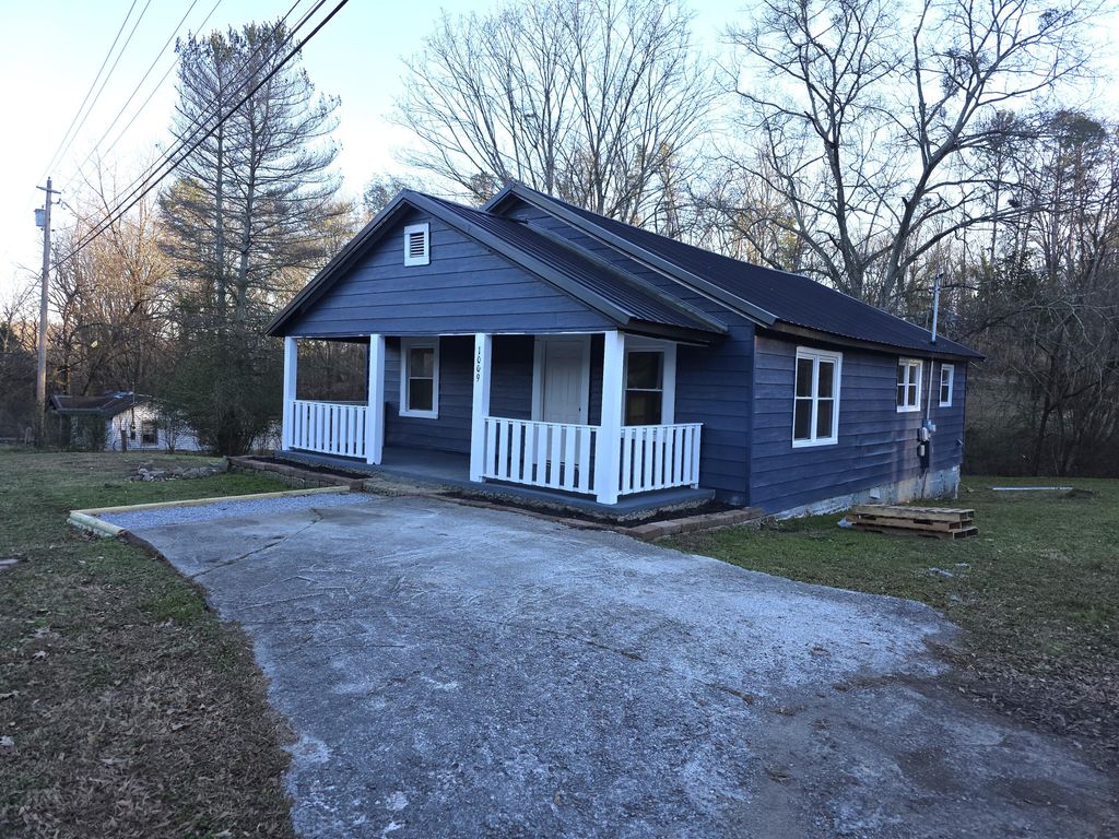 1009 W Main Street, Lafayette, GA 30728