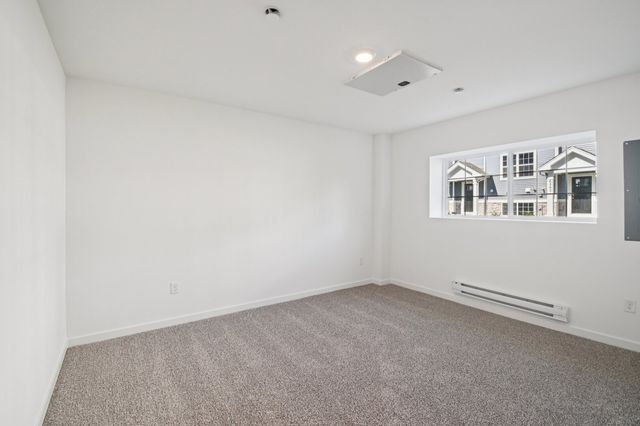 903 Briar Glen Court, Hampshire, IL 60140