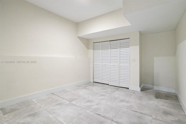 6308 NW 104th Path, Doral, FL 33178