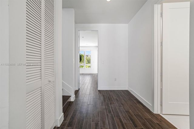 6308 NW 104th Path, Doral, FL 33178