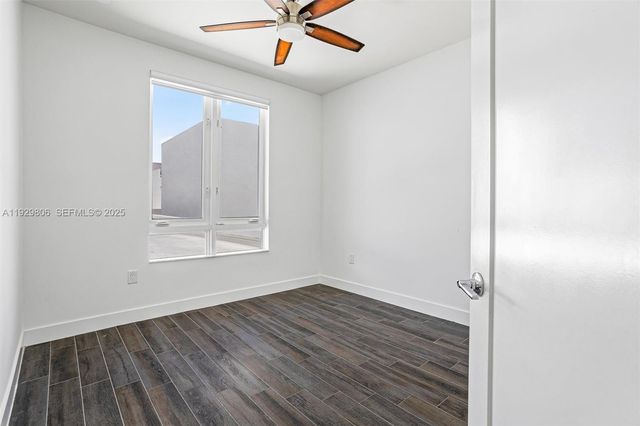 6308 NW 104th Path, Doral, FL 33178