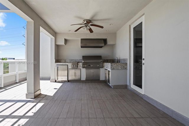 6308 NW 104th Path, Doral, FL 33178