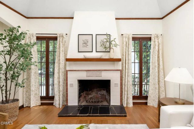 2005 Le Droit Drive, South Pasadena, CA 91030