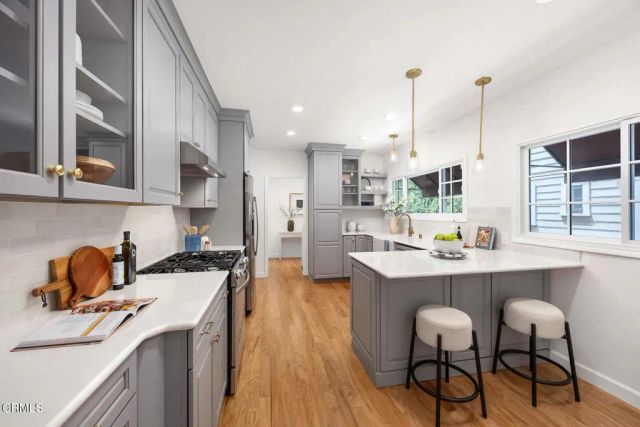 2005 Le Droit Drive, South Pasadena, CA 91030