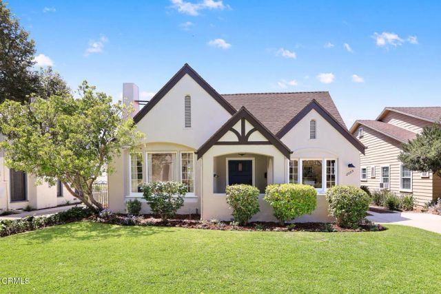 2005 Le Droit Drive, South Pasadena, CA 91030