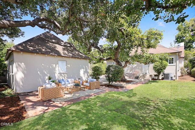 2005 Le Droit Drive, South Pasadena, CA 91030