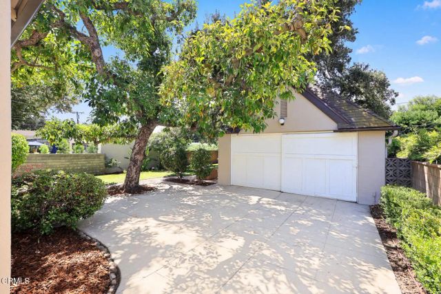 2005 Le Droit Drive, South Pasadena, CA 91030