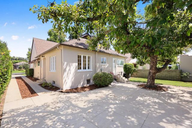 2005 Le Droit Drive, South Pasadena, CA 91030