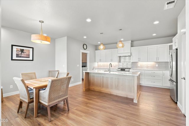 3117 Delorraine Drive, Medford, OR 97504