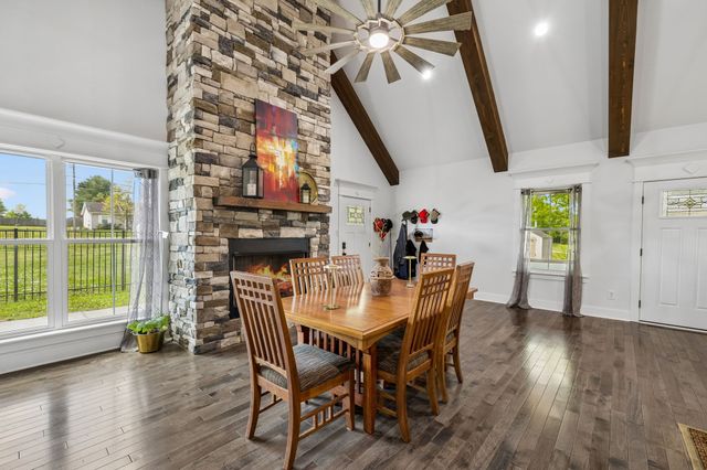 2104 Williamsport Pike, Columbia, TN 38401