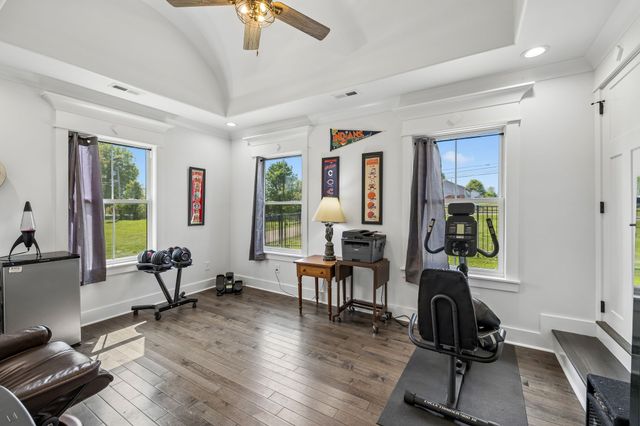 2104 Williamsport Pike, Columbia, TN 38401