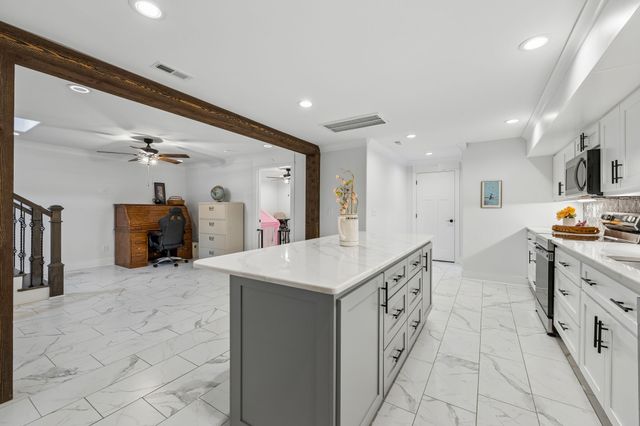 2104 Williamsport Pike, Columbia, TN 38401