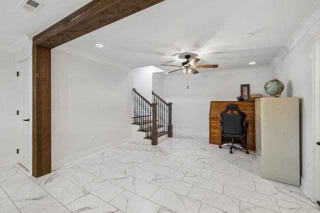 2104 Williamsport Pike, Columbia, TN 38401