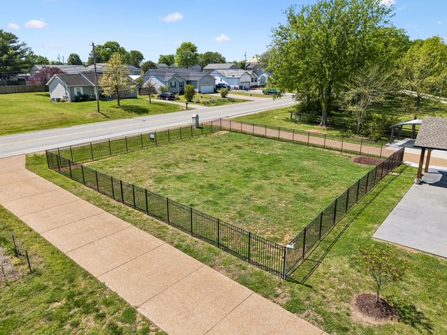 2104 Williamsport Pike, Columbia, TN 38401