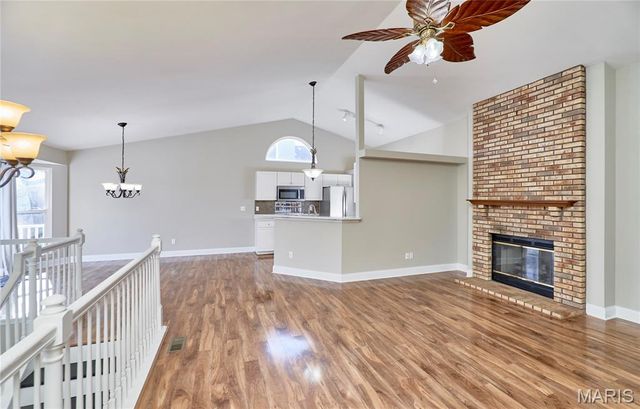 2726 Brook Meadow Lane, O'fallon, MO 63368