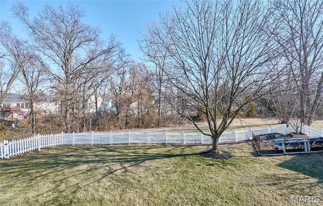 2726 Brook Meadow Lane, O'fallon, MO 63368