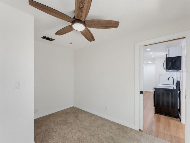2017 N BETTY LANE, Clearwater, FL 33755