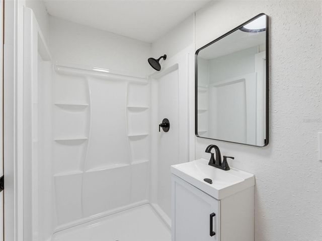 2017 N BETTY LANE, Clearwater, FL 33755