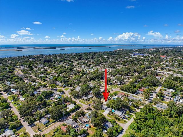 2017 N BETTY LANE, Clearwater, FL 33755