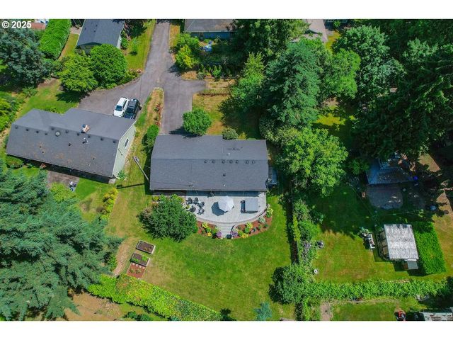 18833 Se RIVER Rd, Milwaukie, OR 97267