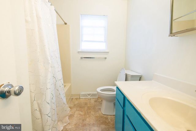 527 SPRINGHOUSE CT, Harrisburg, PA 17111