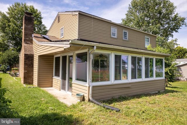527 SPRINGHOUSE CT, Harrisburg, PA 17111