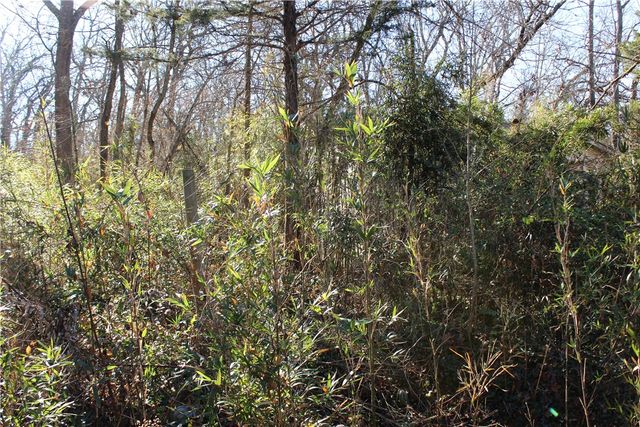 275 W 22nd Street, Fayetteville, AR 72701