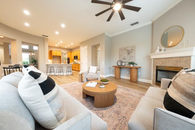 1925 Coldwater Ln, Lincoln, CA 95648