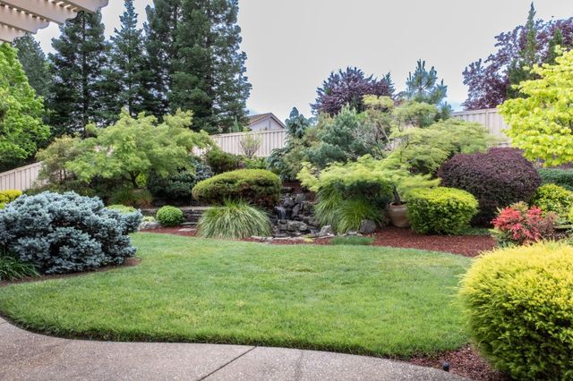 1925 Coldwater Ln, Lincoln, CA 95648