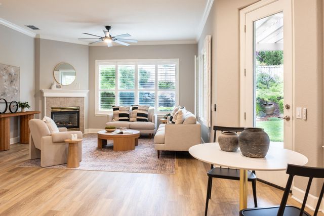 1925 Coldwater Ln, Lincoln, CA 95648