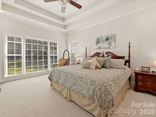5125 WALNUT GROVE Court, Mount Holly, NC 28120